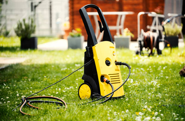 Best Parking Lot and Garage Cleaning  in Yalaha, FL